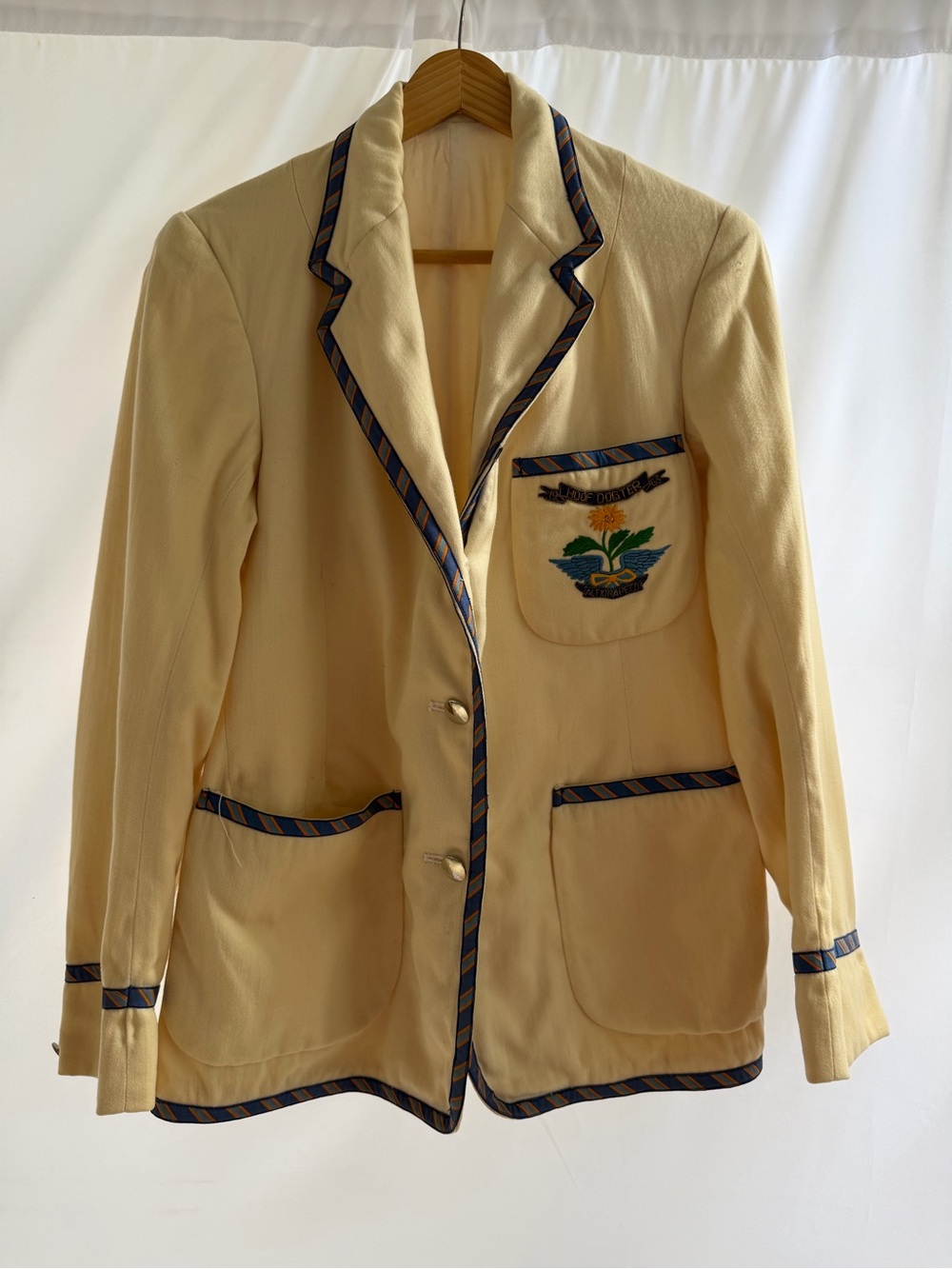 Vintage Collegiate Cream Women's Blazer with Navy Trim and Embroidered Crest